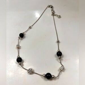 Brighton Meridian Prime nevklace with black stones and silver crystals JM3422